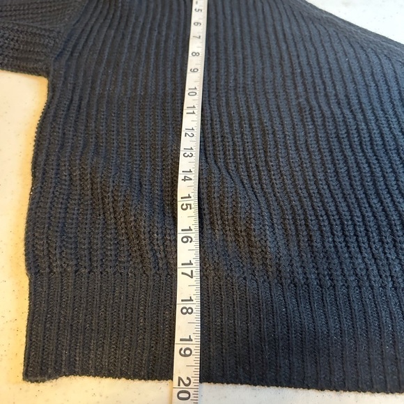 Women's Sweater Solid One Shoulder Sweater Size M - Picture 8 of 10